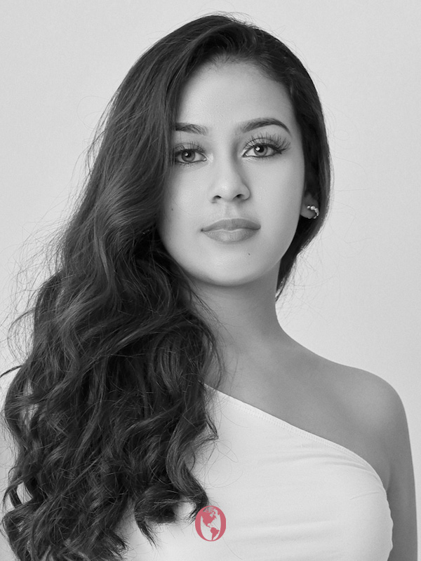 Daniela-Penado-profile