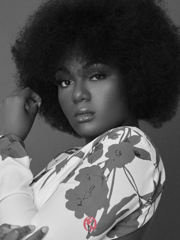 Hermione-Saintigene-profile